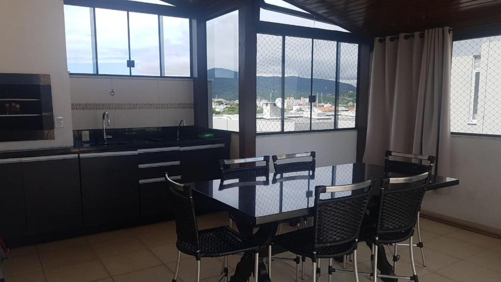  Apartamento de Cobertura em Florianópolis-Ingleses