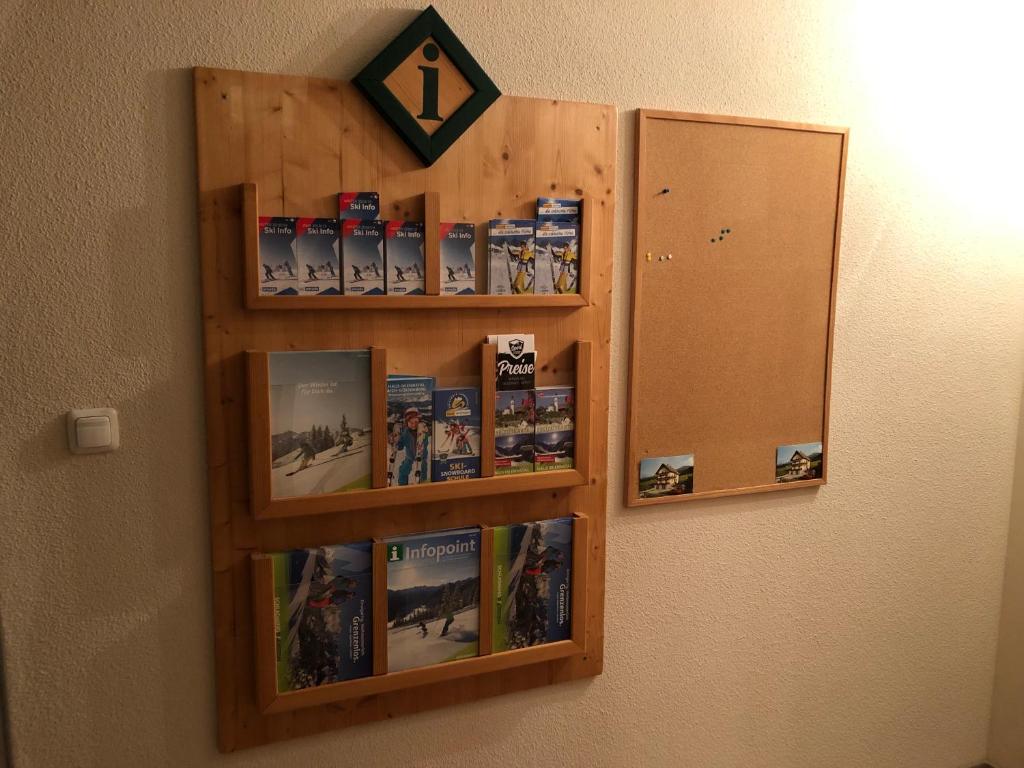 Knižnica v apartmáne