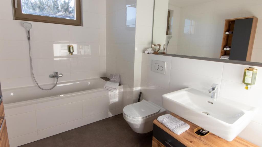 INN Apart Tirol - Квартира с двумя спальнями
