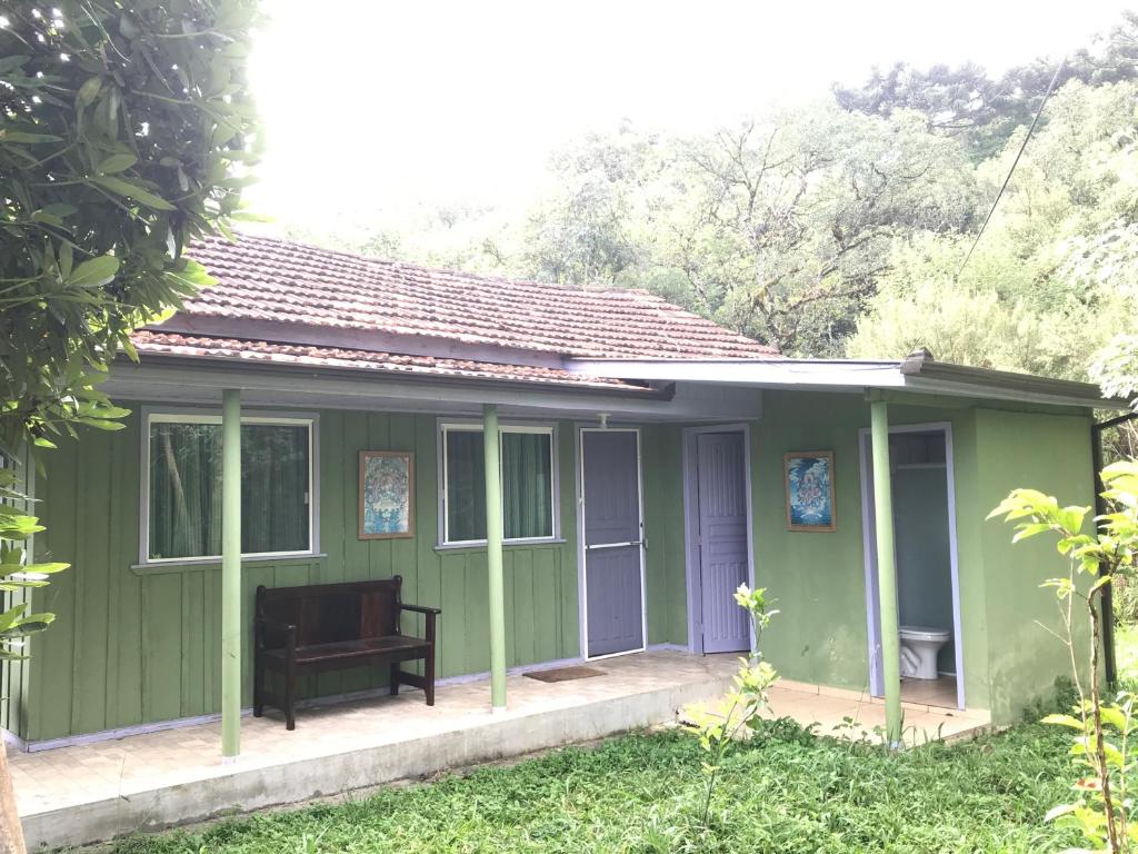  Casa colonial Verde Santuário Bellatrix