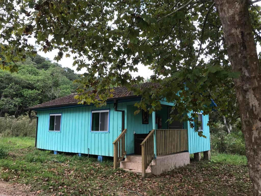  Casa colonial azul Santuário Bellatrix