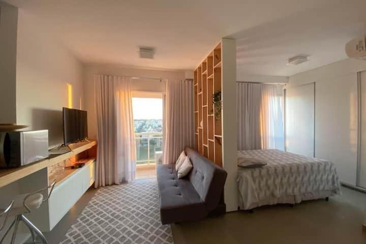  Apartamento Inteiro Santo Amaro 1 dorm.