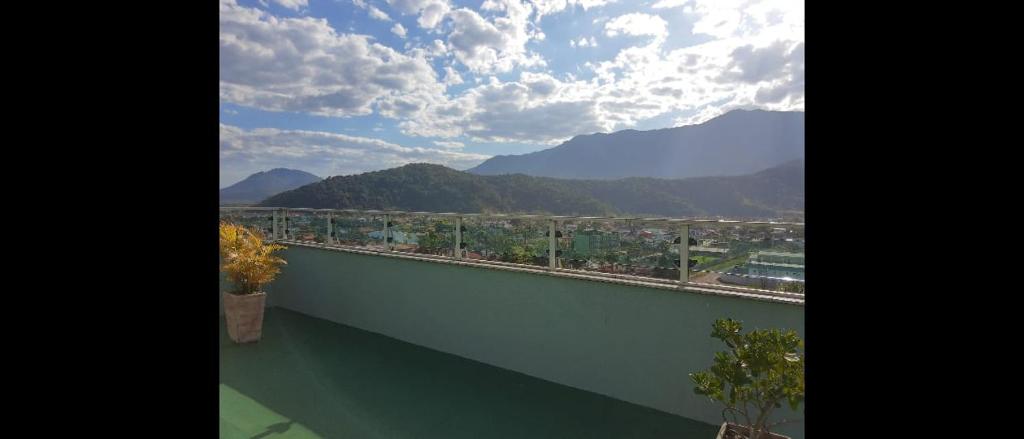  APARTAMENTO DE FRENTE PARA O MAR (a 30 metros da praia)