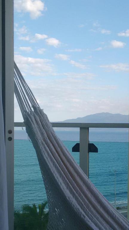  APARTAMENTO DE FRENTE PARA O MAR (a 30 metros da praia)