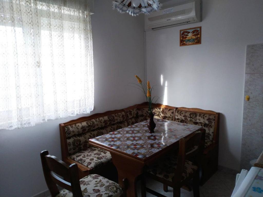 Fotografia z galérie ubytovania Romantic Apartment With Sea View Vinisce, Dalmatia v destinácii Vinišće