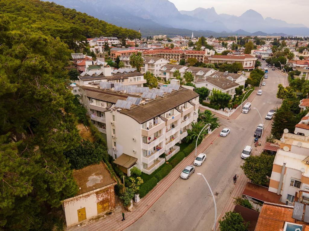 Příroda nedaleko aparthotelu