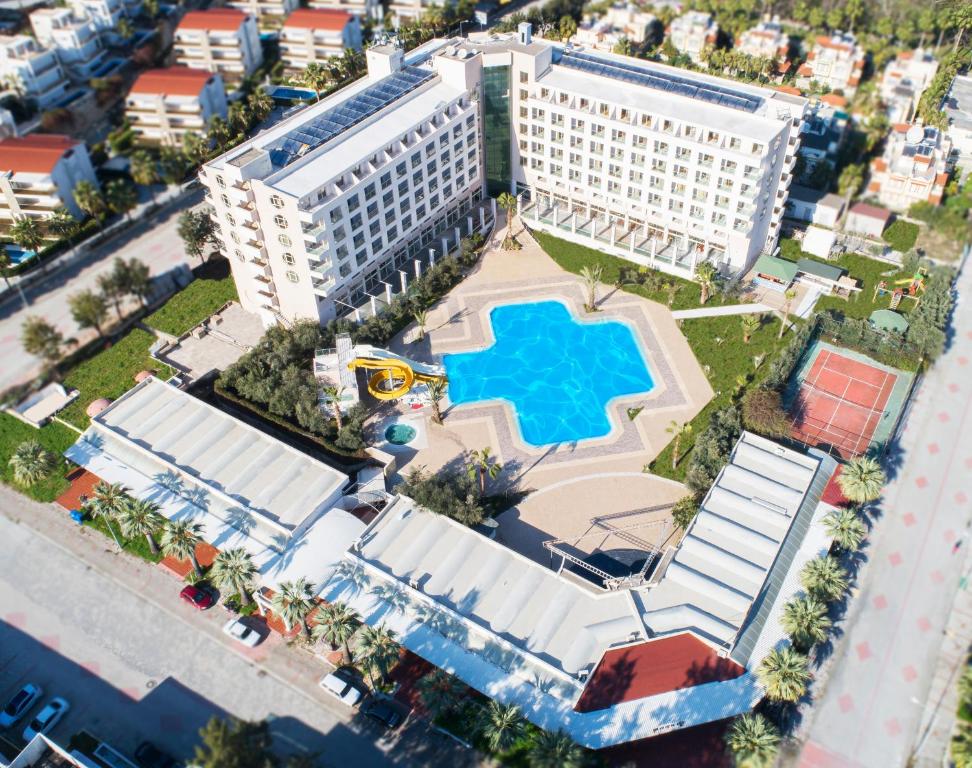 Bazén v ubytování Miarosa Konakli Garden nebo v jeho okolí