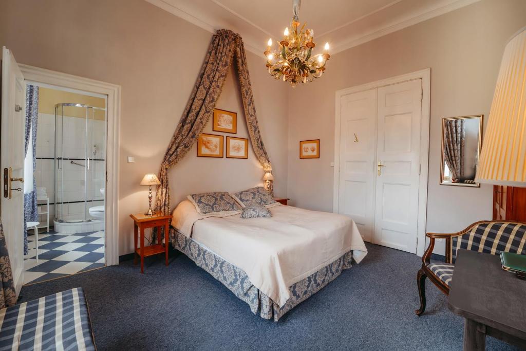 Pałac Łomnica Karkonosze - Schloss Lomnitz Riesengebirge - 1