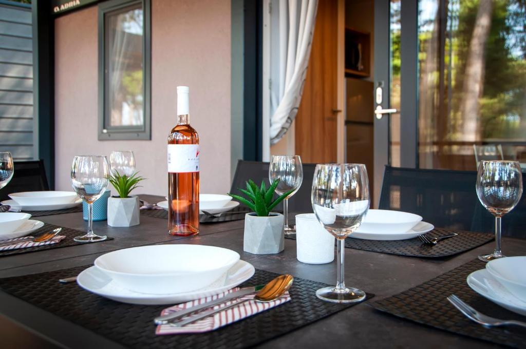 Nápoje v ubytovaní FantaSea Mobile Home Porton Biondi