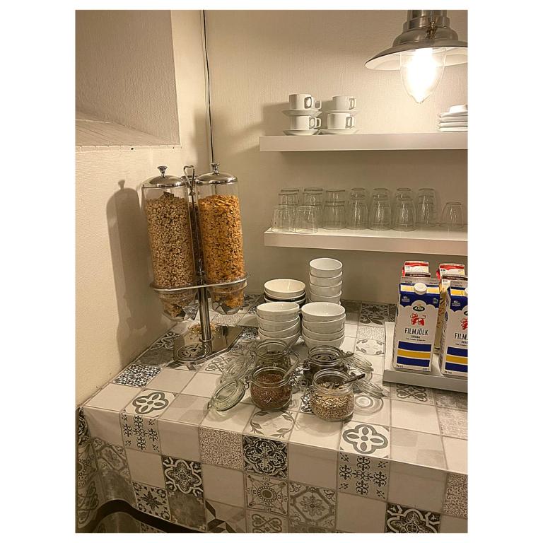 Kuchyň nebo kuchyňský kout v ubytování Hotell Värend