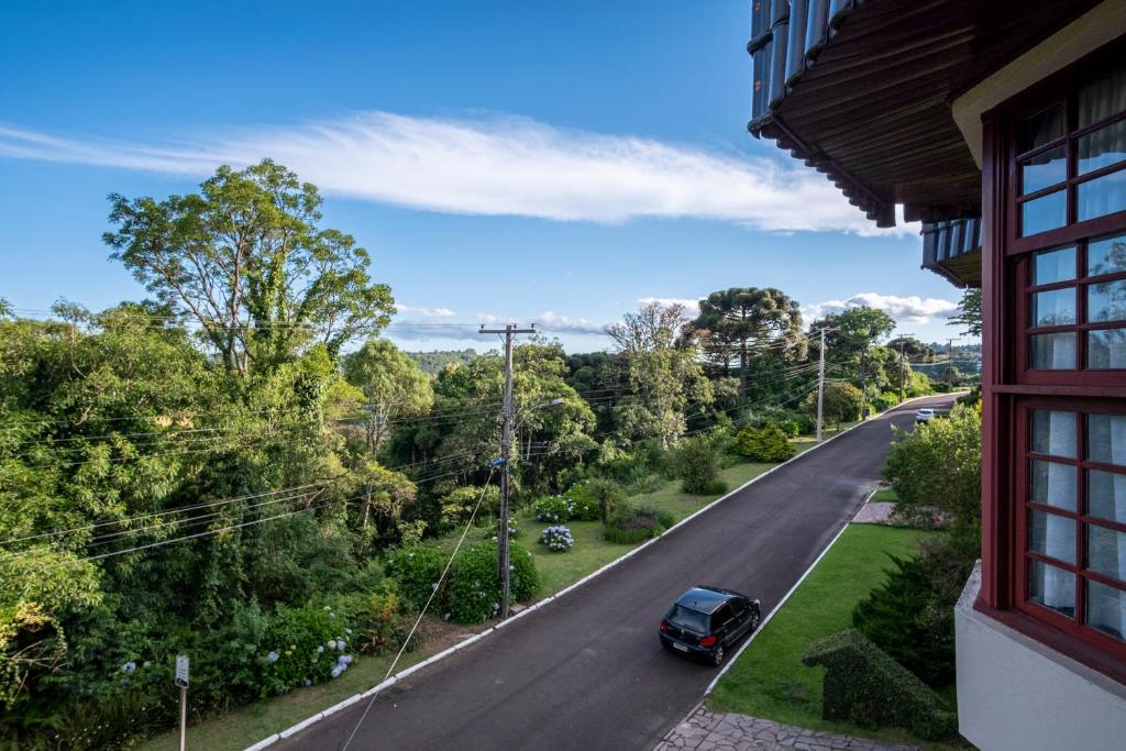 Vista Real 102 - Apartamento à 4 minutos da Rua Coberta de Gramado  Vista Real 102 - Apartamento à 4 minutos da Rua Coberta de Gramado