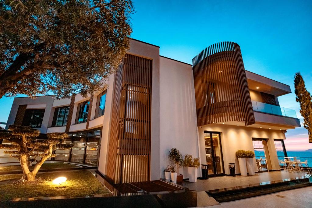 Budova, kde se hotel nachází