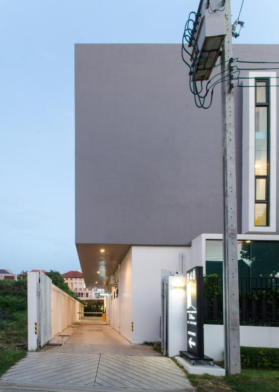 B48 Hotel - Resim 18