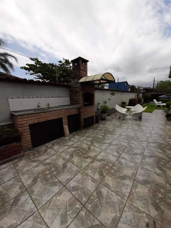  Casa rústica e aconchegante (Itanhaém - Cibratel II)