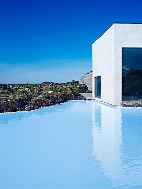 Bazén v ubytování Silica Hotel at Blue Lagoon Iceland nebo v jeho okolí