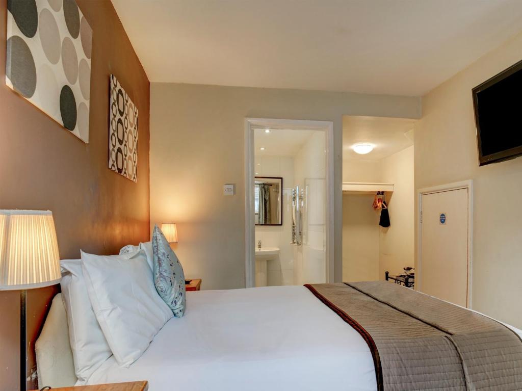 George & Dragon Inn - Standard Double Room