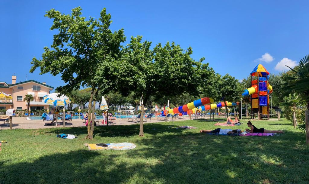 Herní místnost nebo prostor pro děti v ubytování Camping Parco Capraro