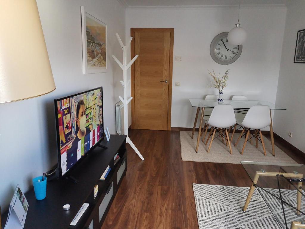 Apartamento Cómodo y Céntrico - Стандартная квартира