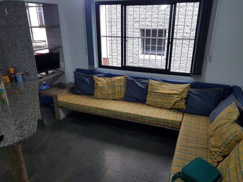  Apartamento no Guarujá ao lado do Mercado EXTRA