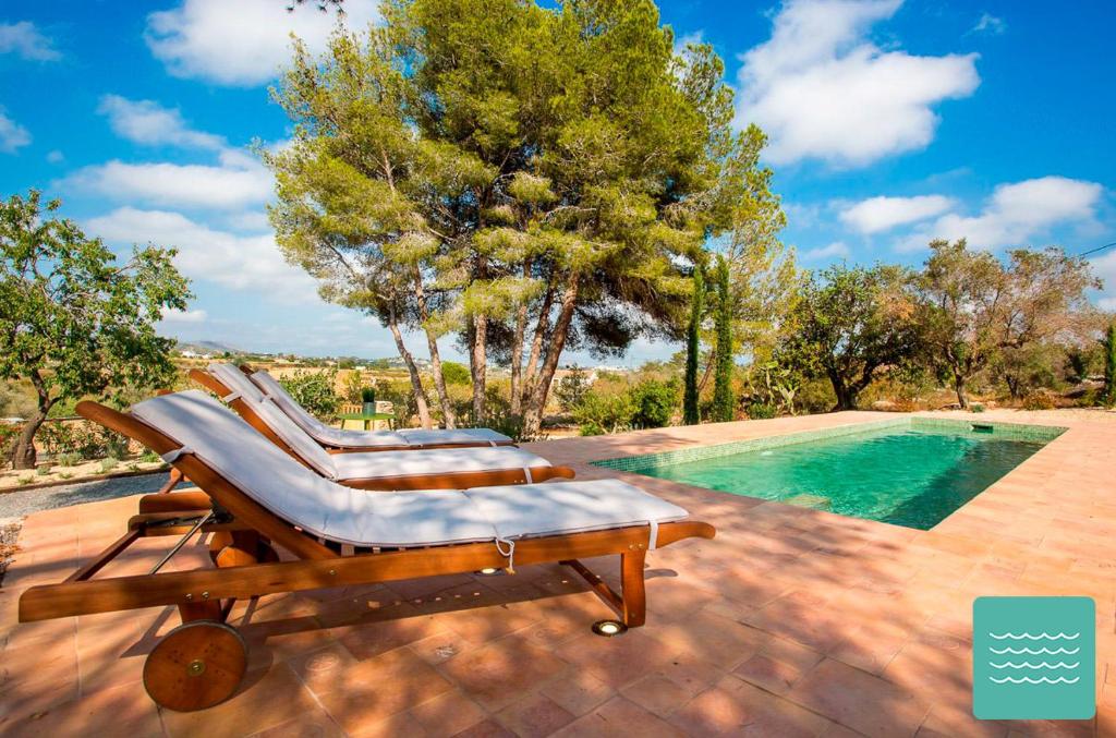 The swimming pool at or close to VILLA TOSCANA