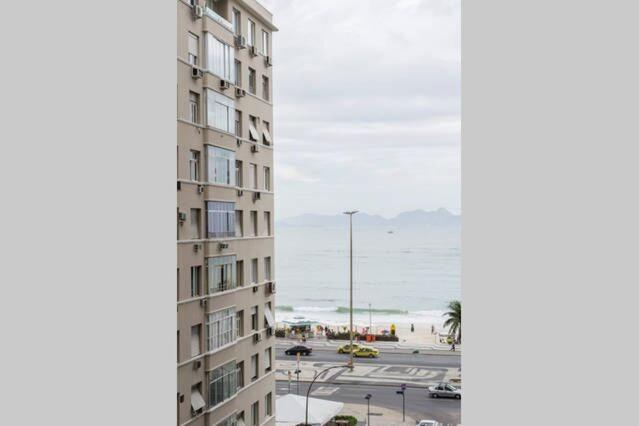  Lateral vista para praia do Copacabana