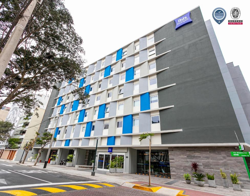 O edifício onde o hotel está situado