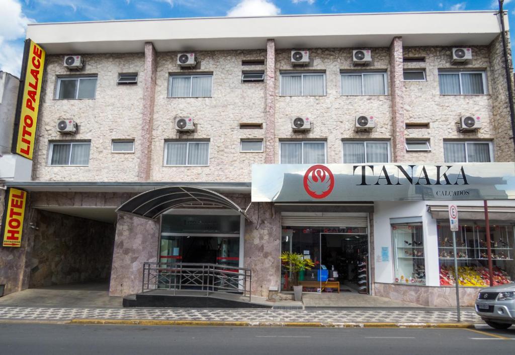  Lito Palace Hotel