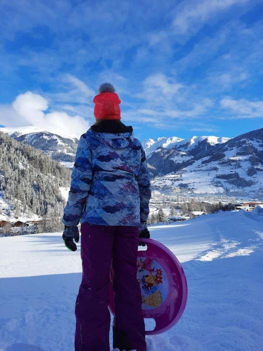 Gästeheim Pötscher during the winter