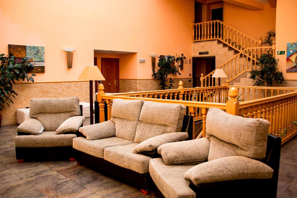 Hotel Rural El Jardin, Aldea del Fresno – Prezzi aggiornati ...