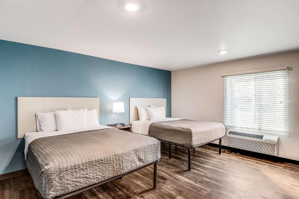 WoodSpring Suites West Des Moines photo