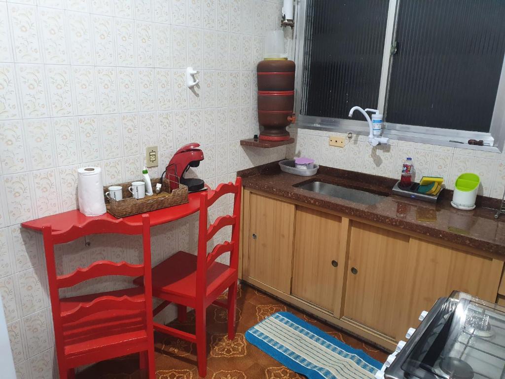  Apartamento inteiro Santos 100mts da praia