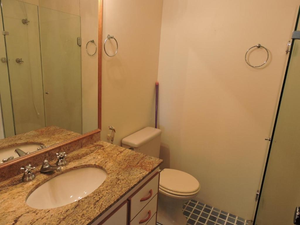  flat na Pitangueiras