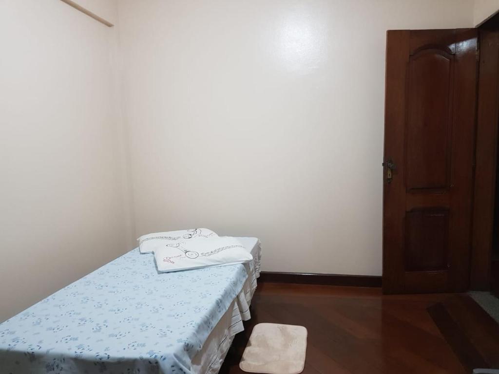  Excelente apartamento no Reduto.
