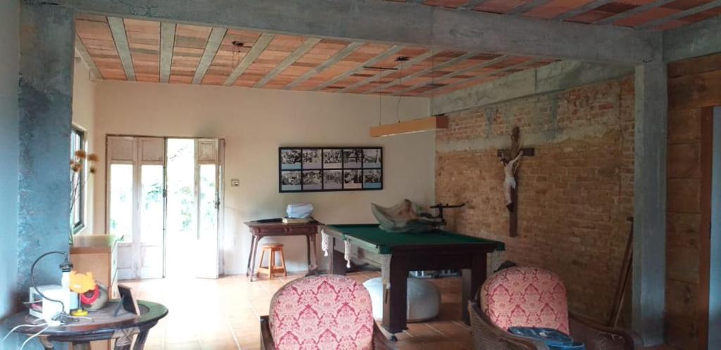  CASA DE CAMPO PISCINA NA SERRA FRIBURGO TEM 4 QUARTOS PROXIMO A MURI CACHOEIRAS PARQUE ESTADUAL 3 PICOs