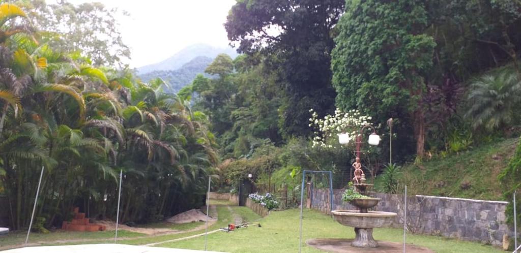  CASA DE CAMPO PISCINA NA SERRA FRIBURGO TEM 4 QUARTOS PROXIMO A MURI CACHOEIRAS PARQUE ESTADUAL 3 PICOs
