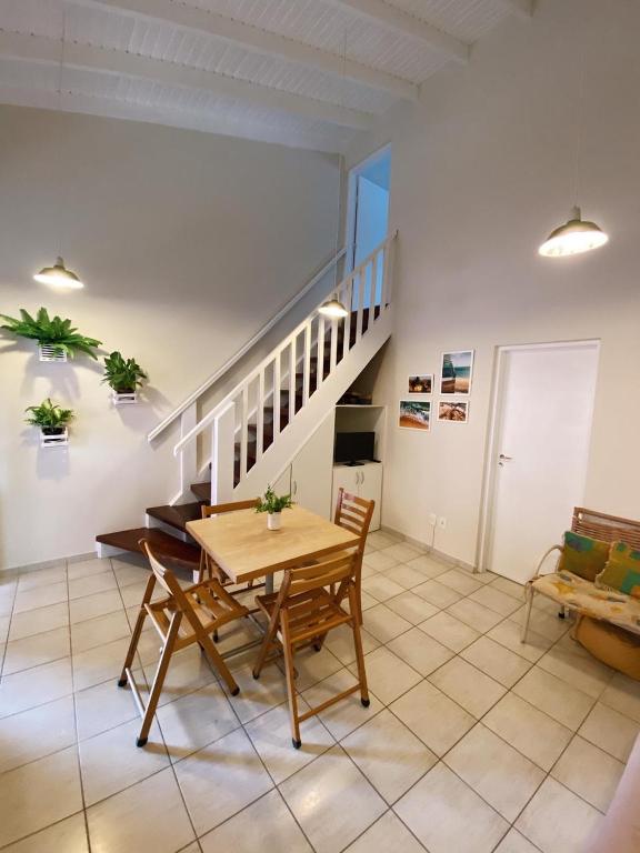  Flat em Maresias - Cond. Sun House