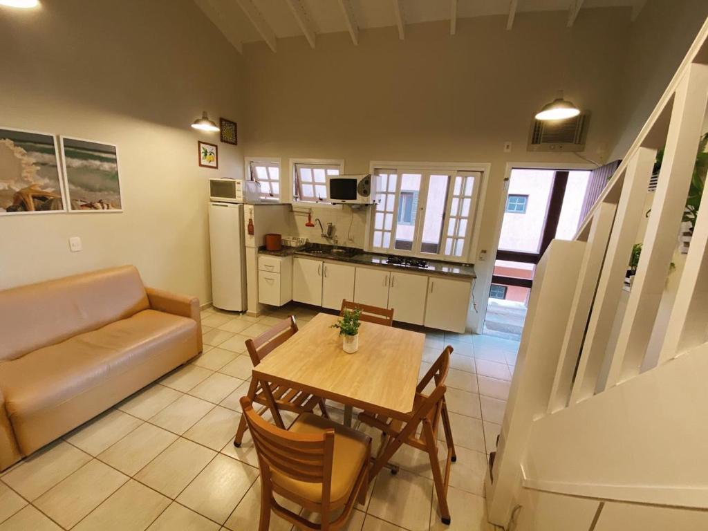  Flat em Maresias - Cond. Sun House