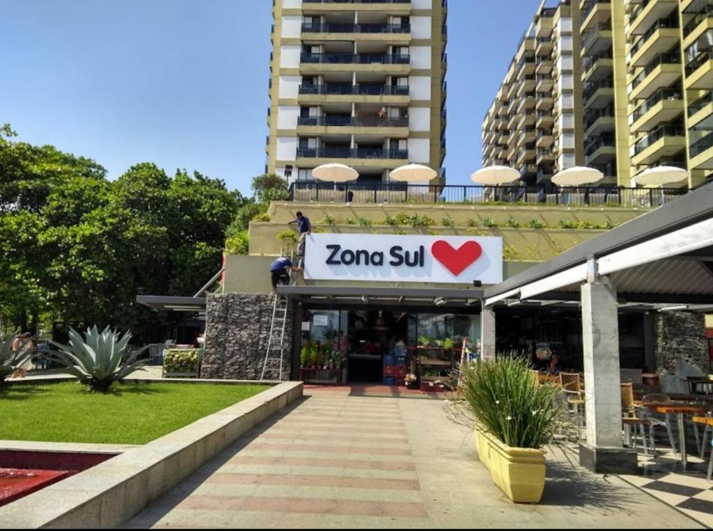  Apartamento temporada em frente a praia da Barra
