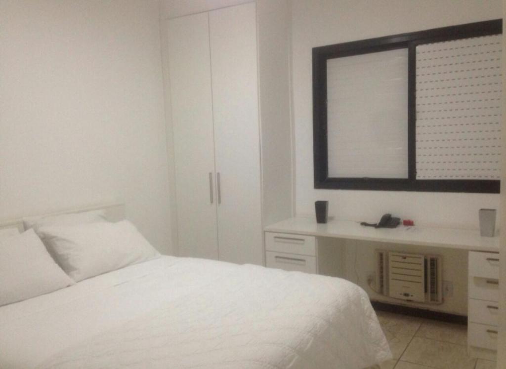 Apartamento temporada em frente a praia da Barra