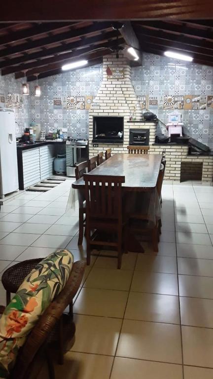  Sobrado Completo Com Piscina