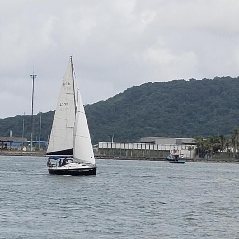  Apto Temporada Santos
