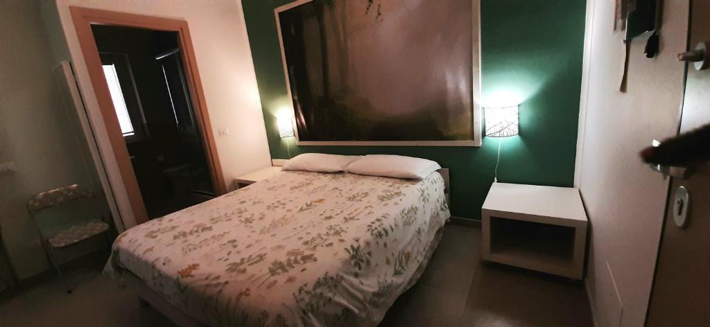 Postel nebo postele na pokoji v ubytování Guest House Roma Express