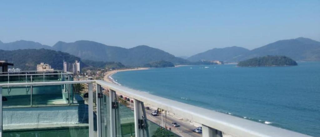  APARTAMENTO DE FRENTE PARA O MAR (a 30 metros da praia)