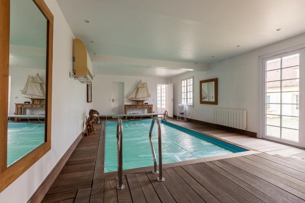 Πισίνα στο ή κοντά στο Le Valéric