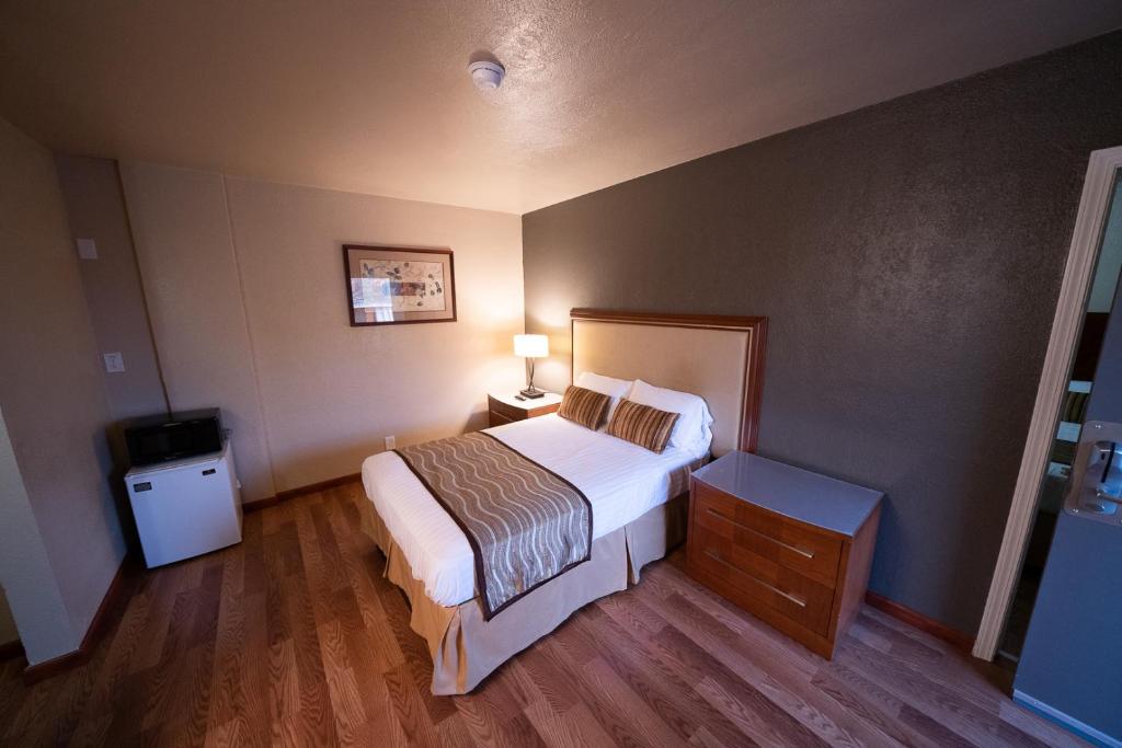 Stay Inn Suite - 