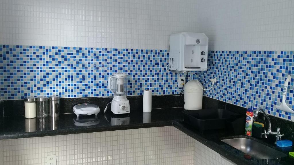  Casa 3 quartos com piscina Condomínio Bouganville