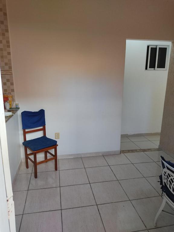  Casa 3 quartos com churrasqueira e chuveirão