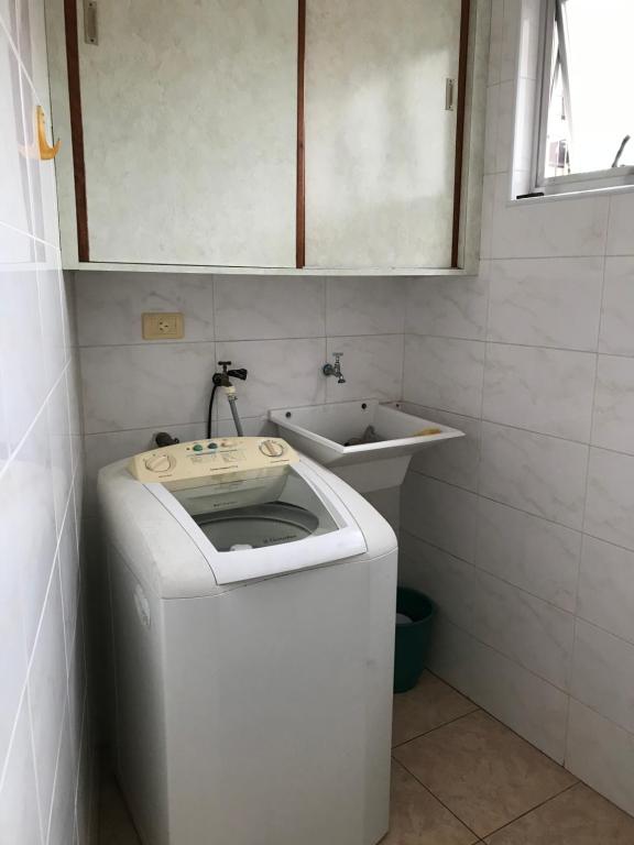  Edifício Everest apto 21 - Mar Doce Lar