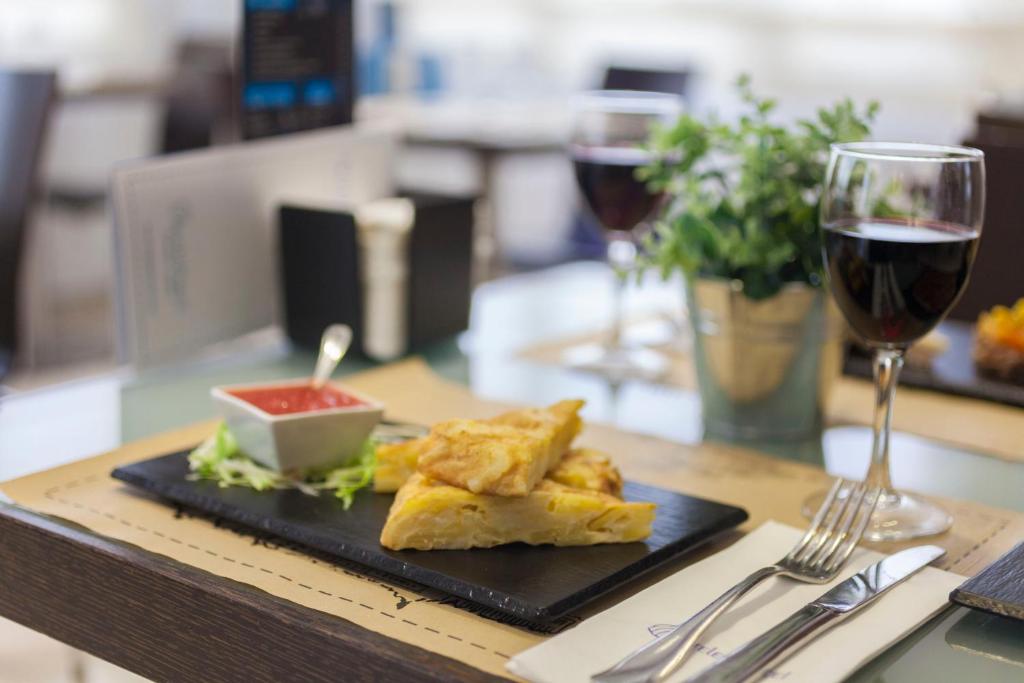 Porcel Torre Garden - Resim 36