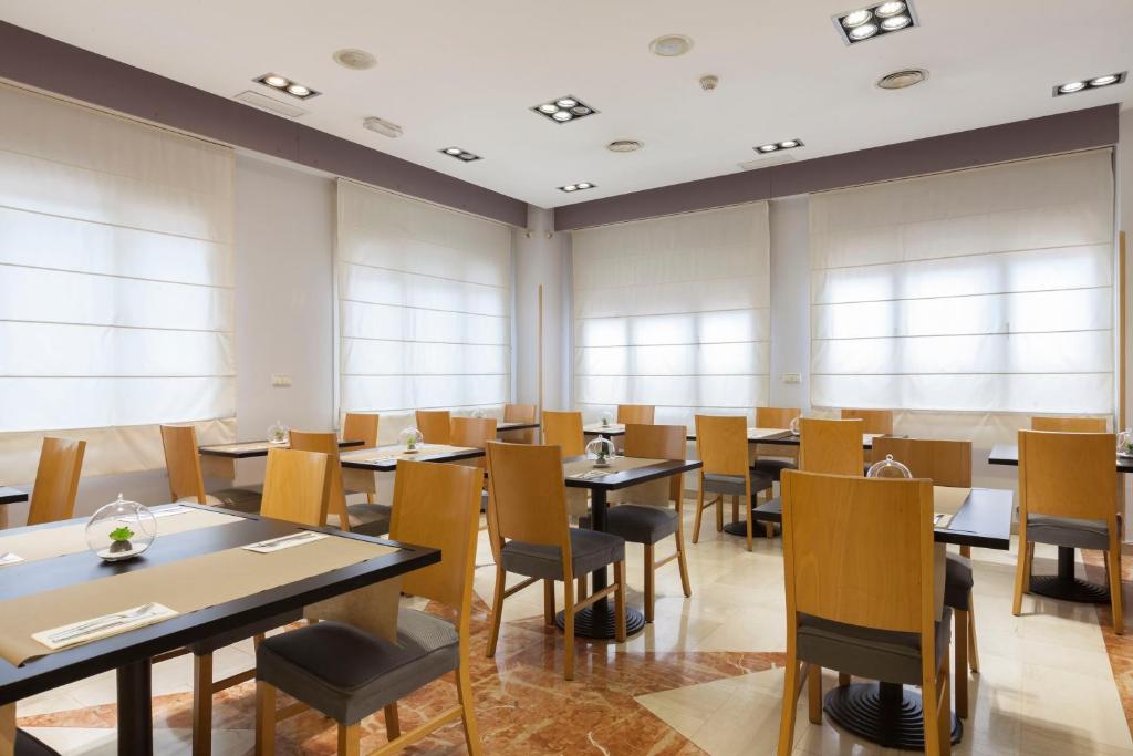 Porcel Torre Garden - Resim 29